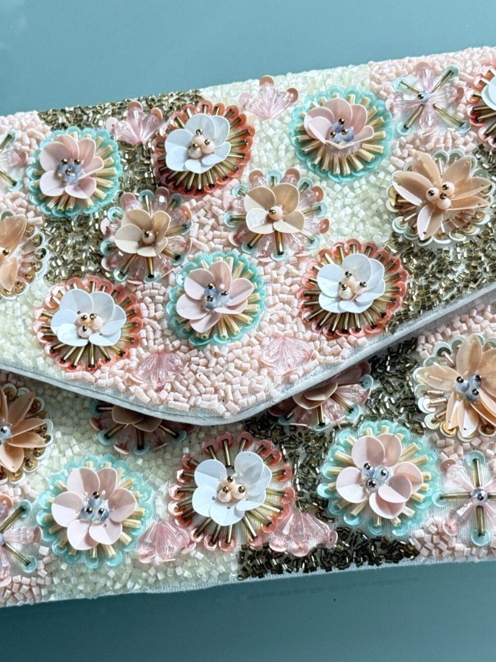 Evening clutch beaded pink beige handmade handbag - Picture 4 of 12